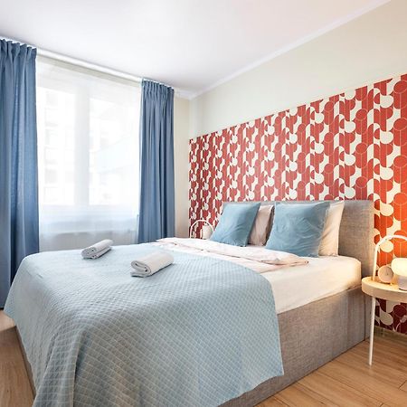 Rewers Apartment - Swietokrzyska St Краков Экстерьер фото